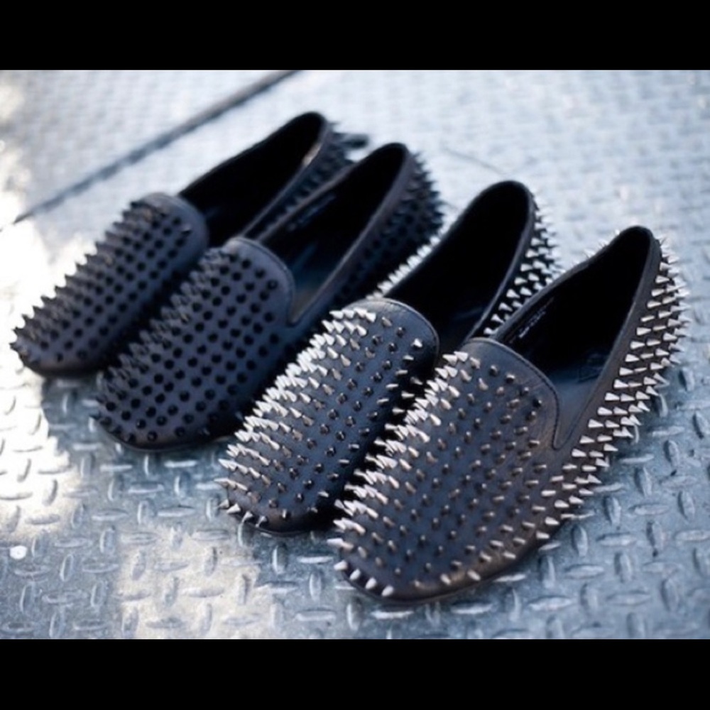 ISO unif hellraisers size 9 women 7men